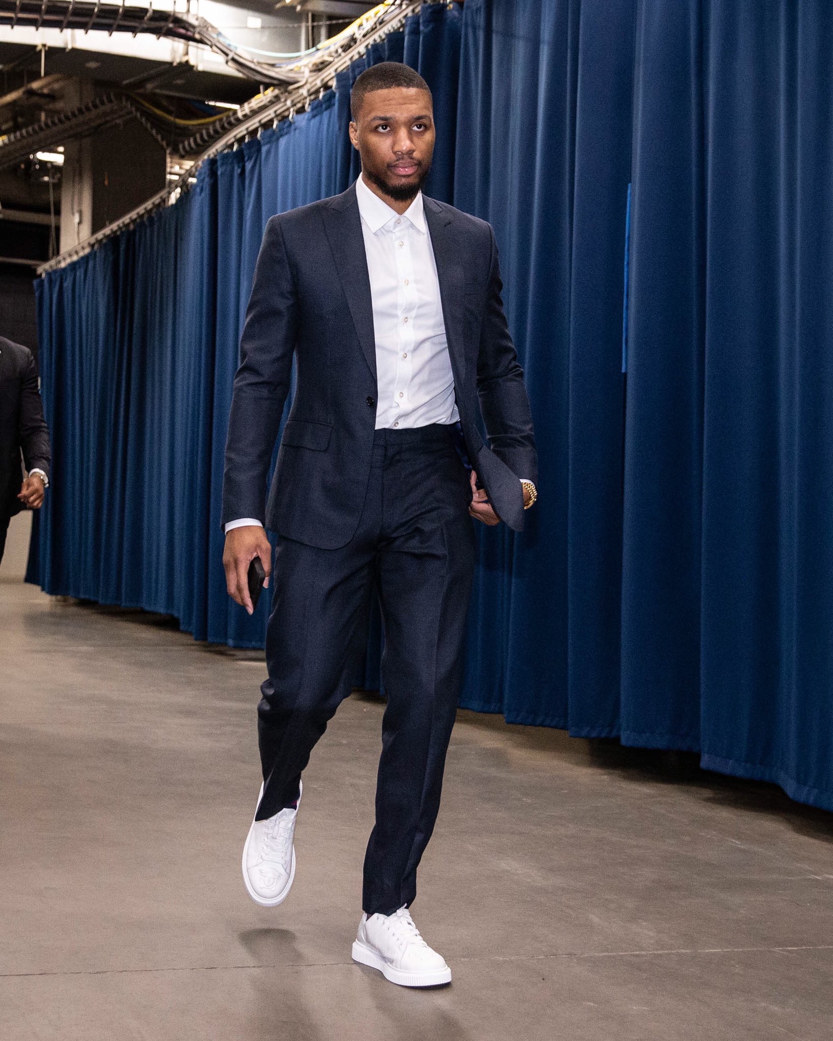 db游戏平台官网官方-蔚蓝战争倒闭原因