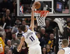 db电竞游戏官网-转折点圣安东尼奥马刺状态回暖；西甲加时末段攻防权衡；质疑声仍在；控场能力受关注