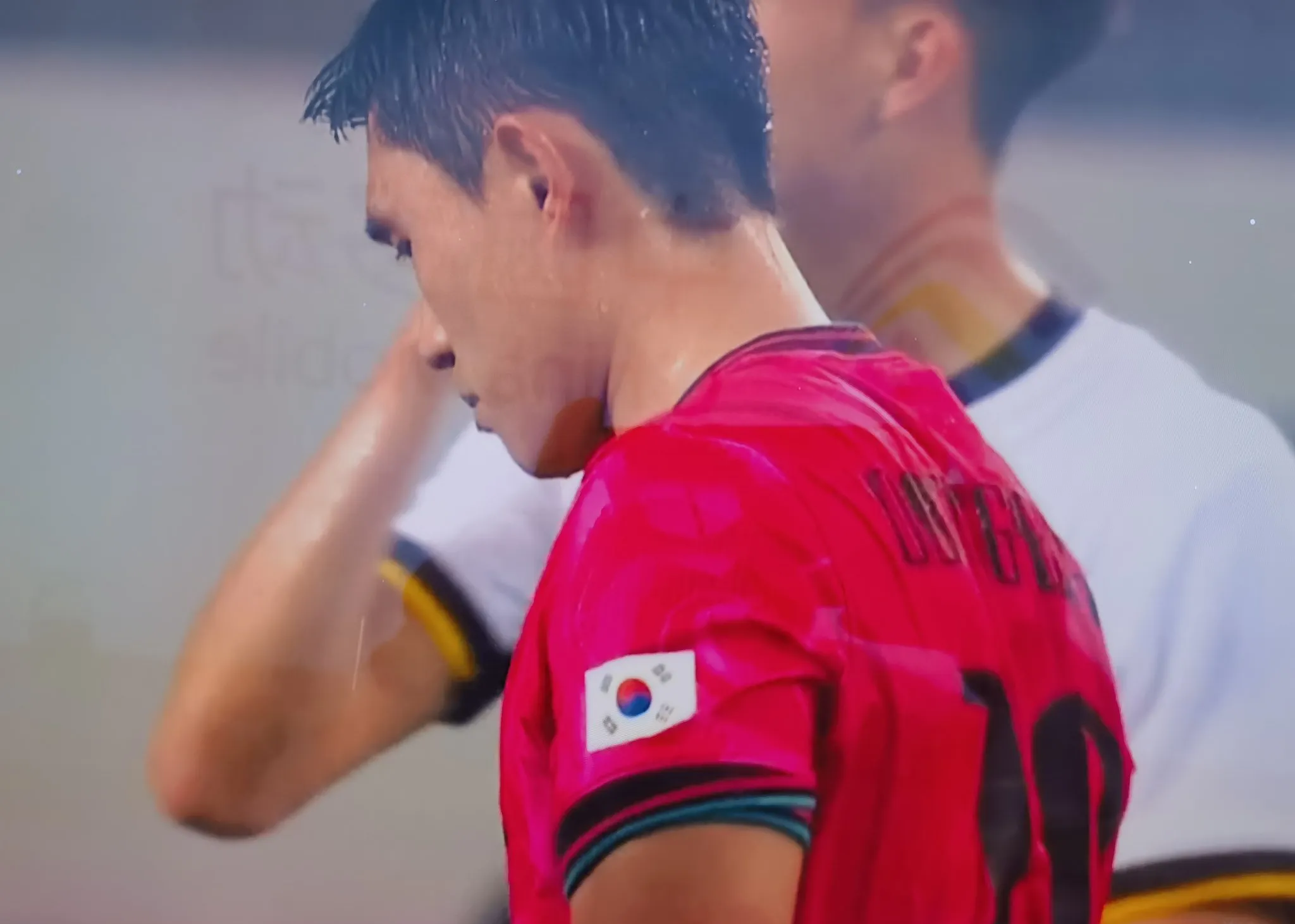 阿贾克斯比赛中断最新通知 阿贾克斯比赛中断最新通知