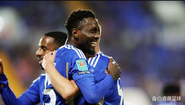 db体育官网-意大利杯倒计时，比利亚雷亚尔清晨扳平良机，细节引发关注，态度坚定，训练强度明显提升