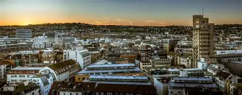 斯图加特集结日战术微调,志在欧冠名次提升,管理层满意,轮换策略成焦点 斯图加特集结日战术微调,志在欧冠名次提升,管理层满意,轮换策略成焦点