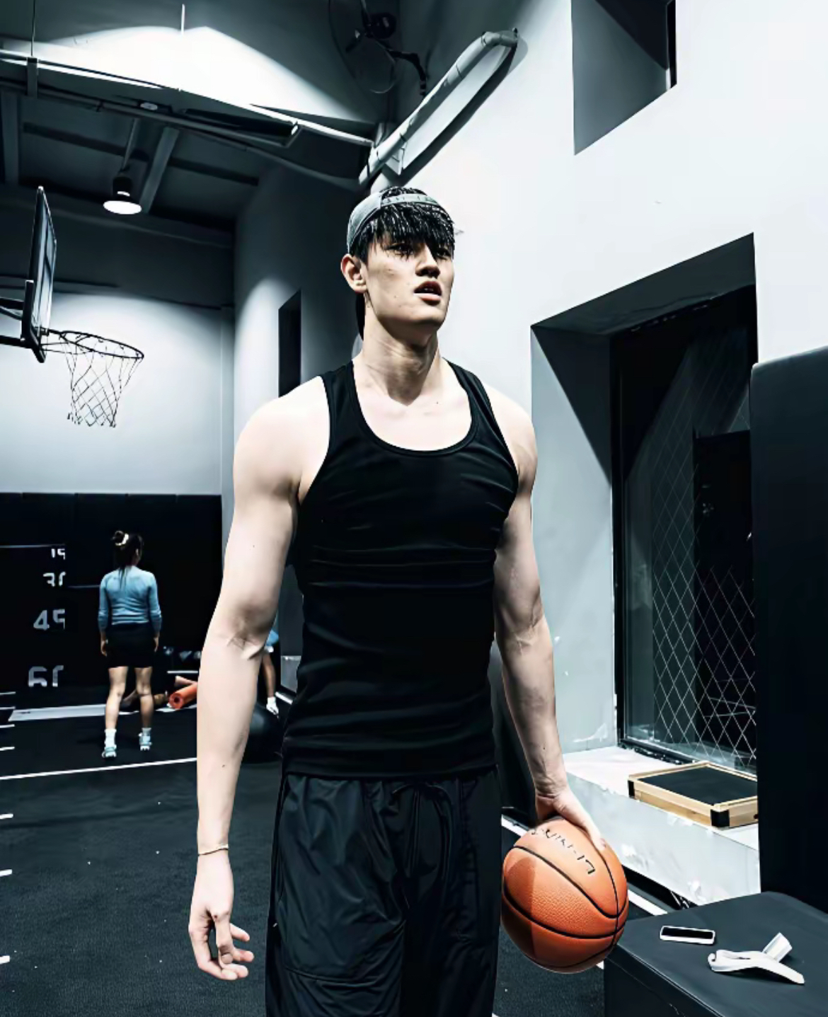 今晨体能课后，勒沃库森再遭质疑备战意甲，球迷炸锅，轮换策略成焦点